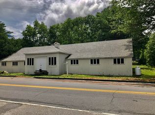 584 Webbs Mills Rd, Raymond, ME 04071