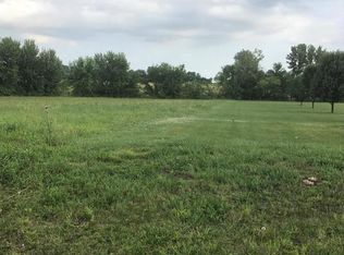 E 215th St, Harrisonville, MO 64701
