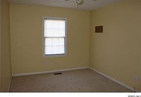 1st image of 142 Summey Barker Dr