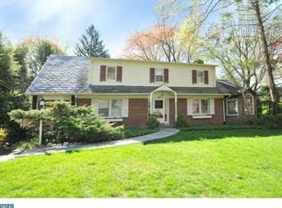141 Fisher Rd, Jenkintown, PA 19046