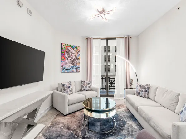 701 S Olive Avenue #807, West Palm Beach, FL 33401