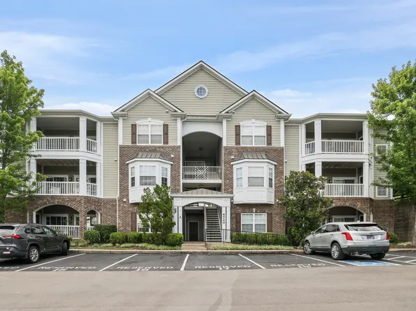 4720 Brighton Village Dr #A-8, Nashville, TN 37211