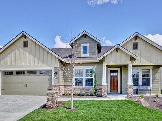 2013 Executive Home in Lakemoor Gated Community 