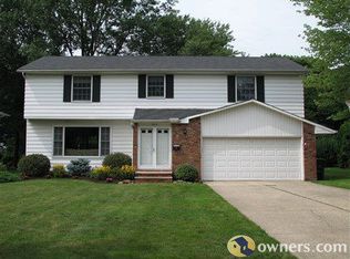 5219 Hickory Dr, Lyndhurst, OH