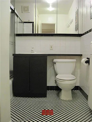 Rented by Bank Neary | media 17