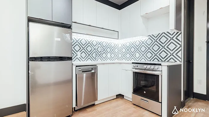 Rented by Nooklyn NYC LLC | media 1