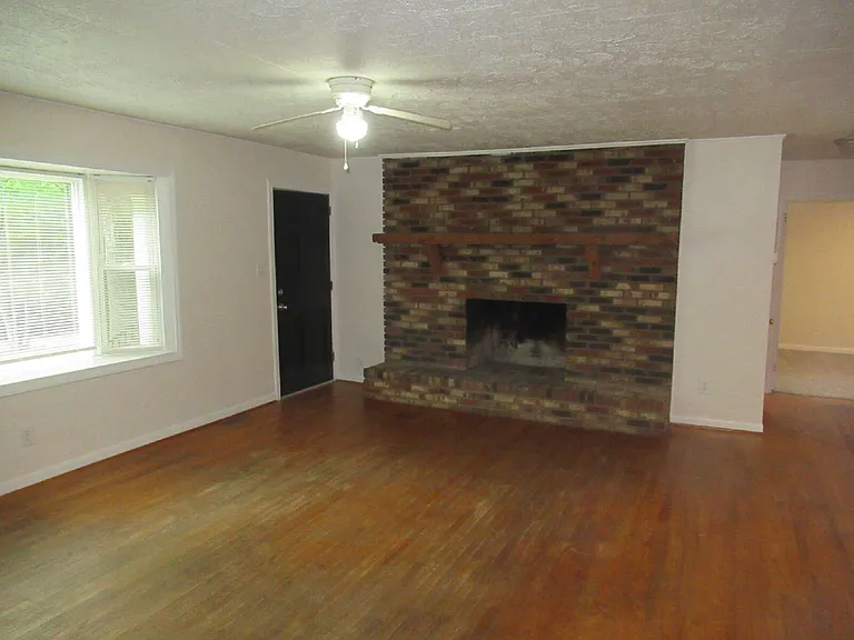 745 Brady Branch Trl — Photo 3