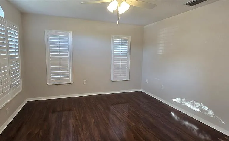 7119 SW 115th Loop — Photo 2