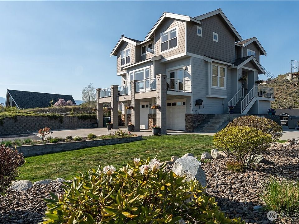 1st image of 200 Crescent Street