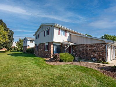 1643 Castbourne Ct, Wheaton, IL, 60189