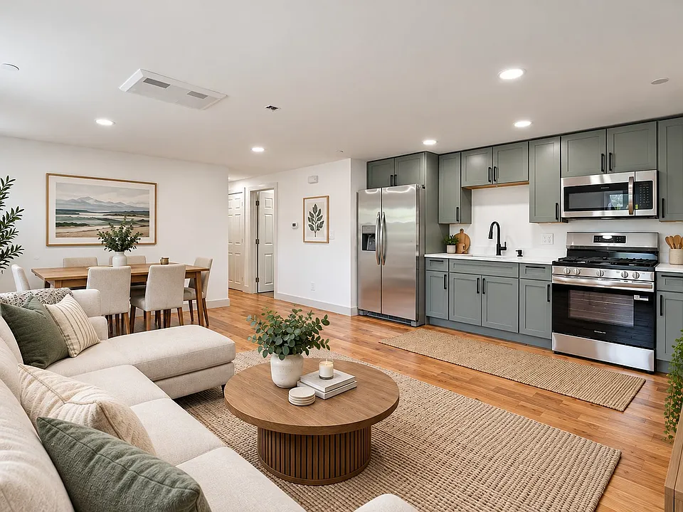 8 Sheldon St #1