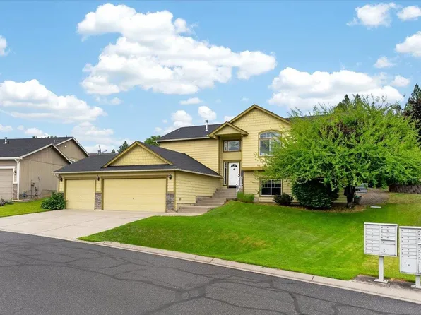 12018 N Korey Ln, Spokane, WA 99218