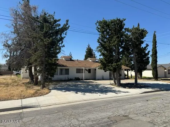 2030 Cerro Gordo St, Mojave, CA 93501