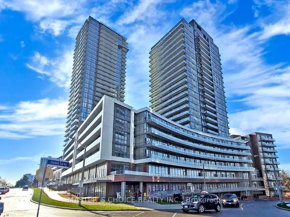 32 Forest Manor Rd #3303, Toronto, ON M2J 0C2