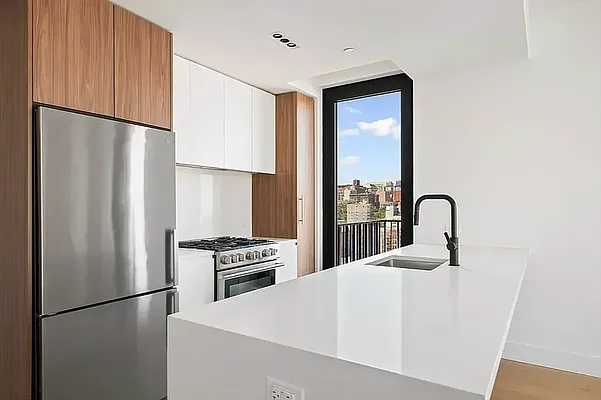 Rented by Living New York | media 8