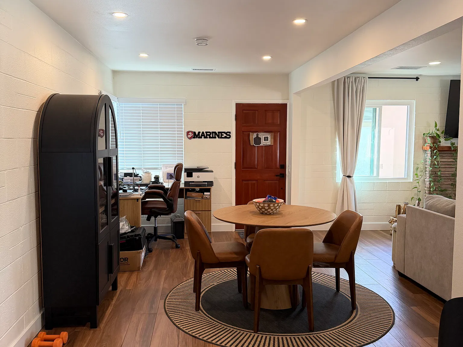 3 bed, 1600 sqft, $3,800 — Photo 4
