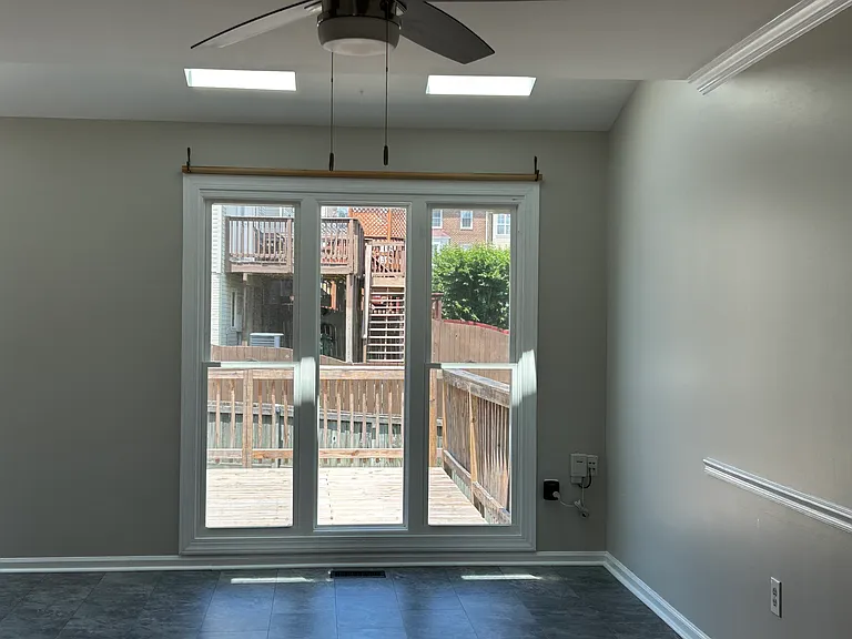 110 Sunny Hill Ct — Photo 9