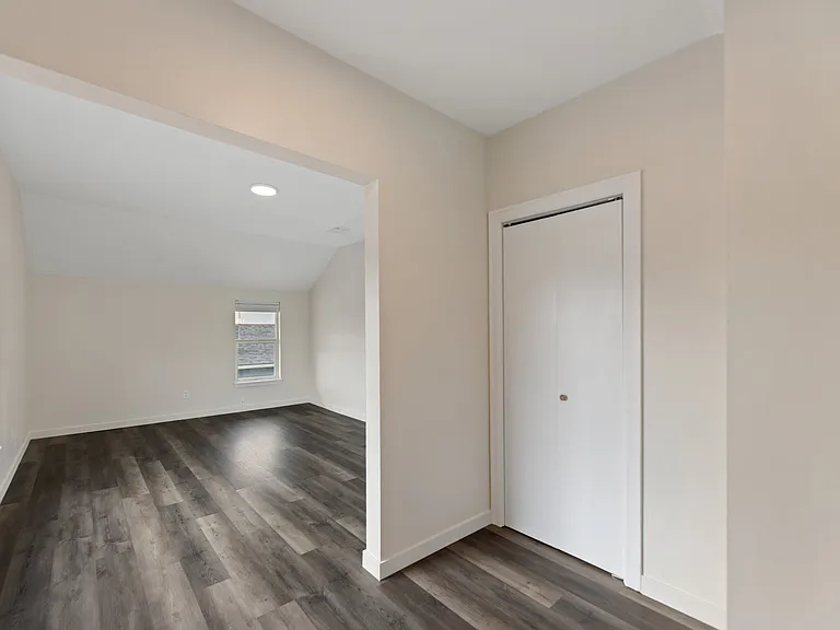 6218 S Warner St — Photo 23