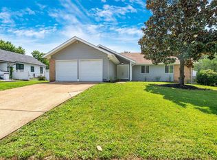 12533 Bellefontaine Rd, Saint Louis, MO