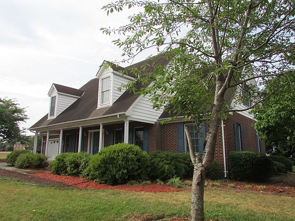 5th image of 41479 Helen Marie Ct