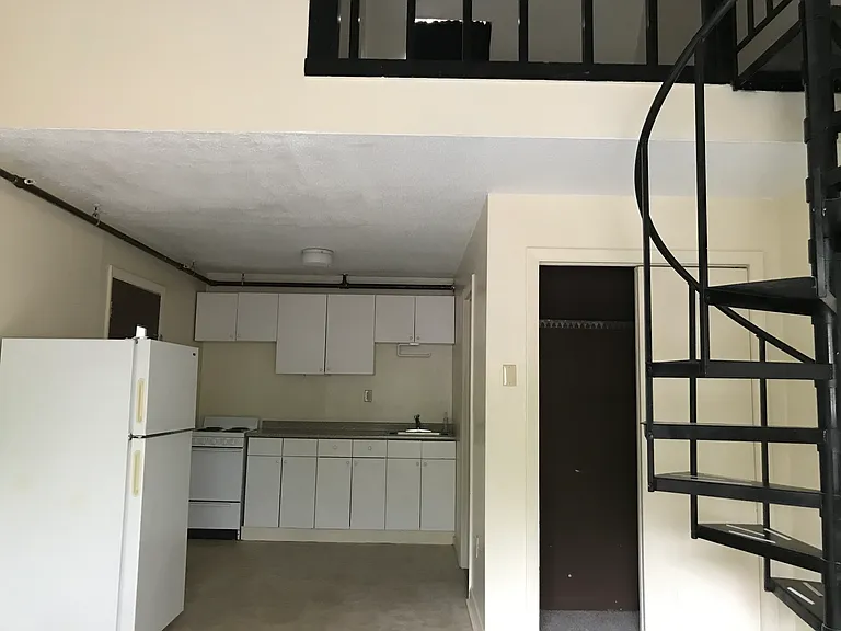 6 Cross Dr #B10 — Photo 7