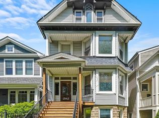2142 W Warner Ave APT 3, Chicago, IL 60618