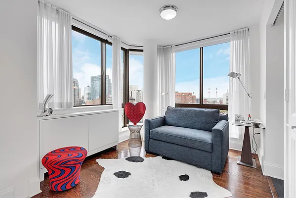 Rented by Douglas Elliman | media 4