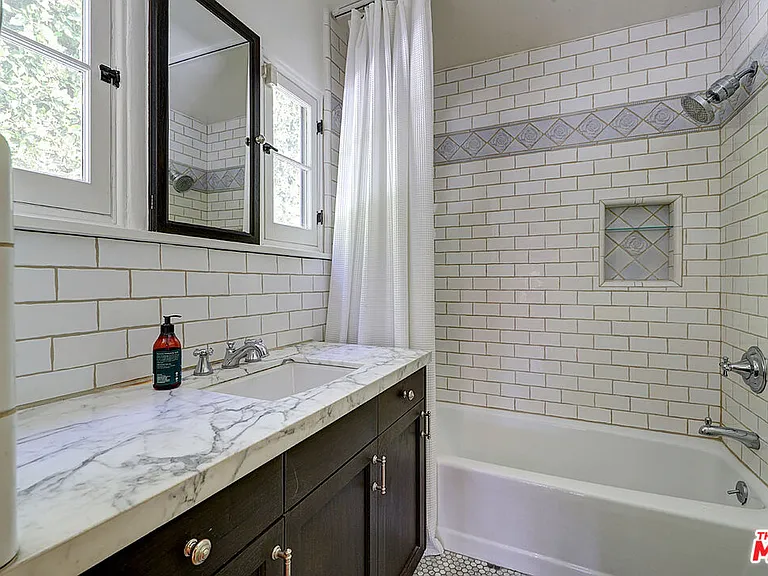 6630 Colgate Ave — Photo 10