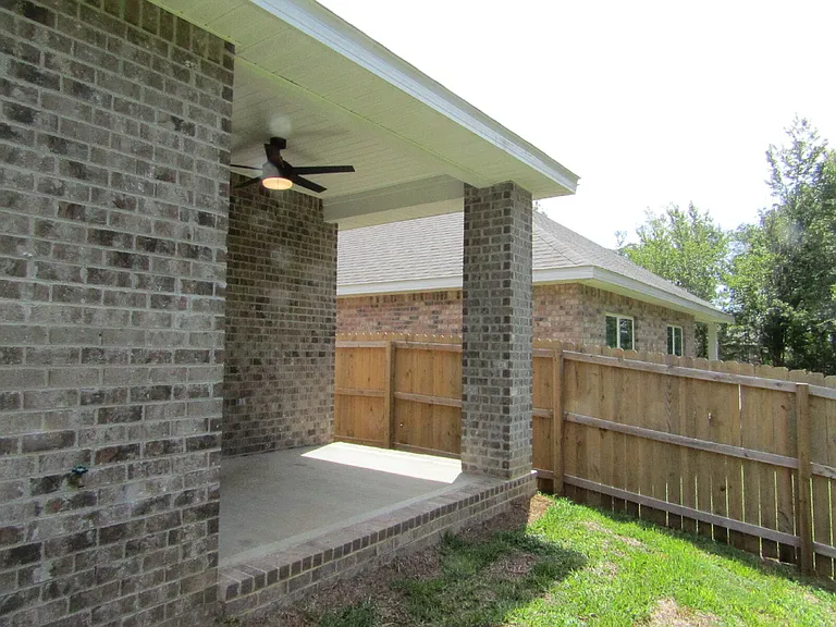 3111 Silver Maple Dr — Photo 25