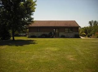 8819 Madison Walnut Rd, Ashville, OH 43103