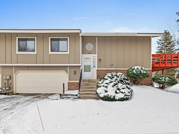 7844 Yucca Ln N, Maple Grove, MN 55311