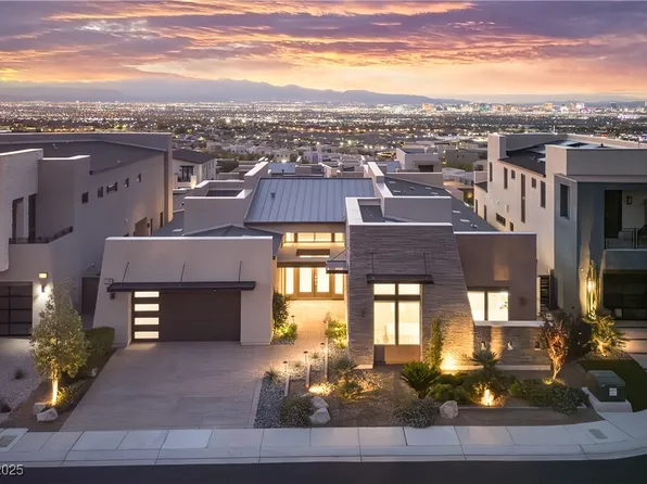 2180 Skyline Heights Ln, Henderson, NV 89052