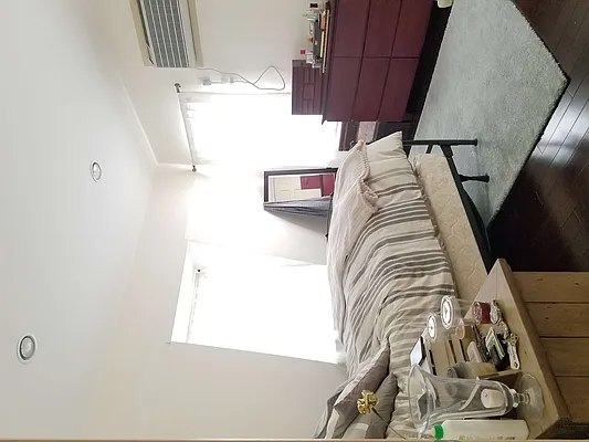 Rented by NOVELTY HOMES LLC | media 30