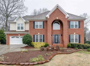 5205 Country Lake Ct, Lilburn, GA 30047