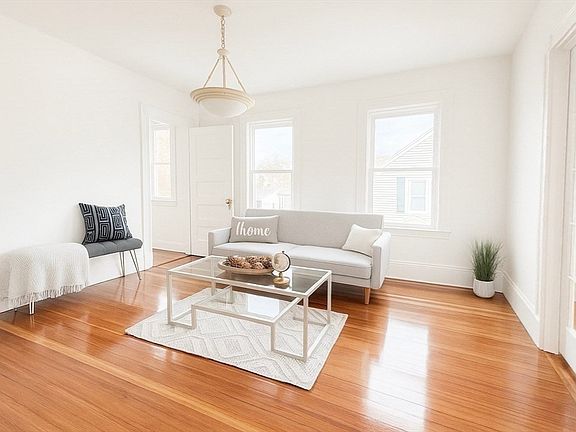 4th image of 145 Lagrange St Floor 2