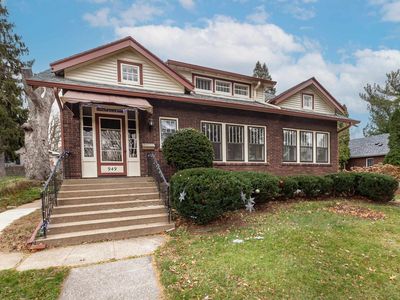 949 Clarke Dr, Dubuque, IA, 52001