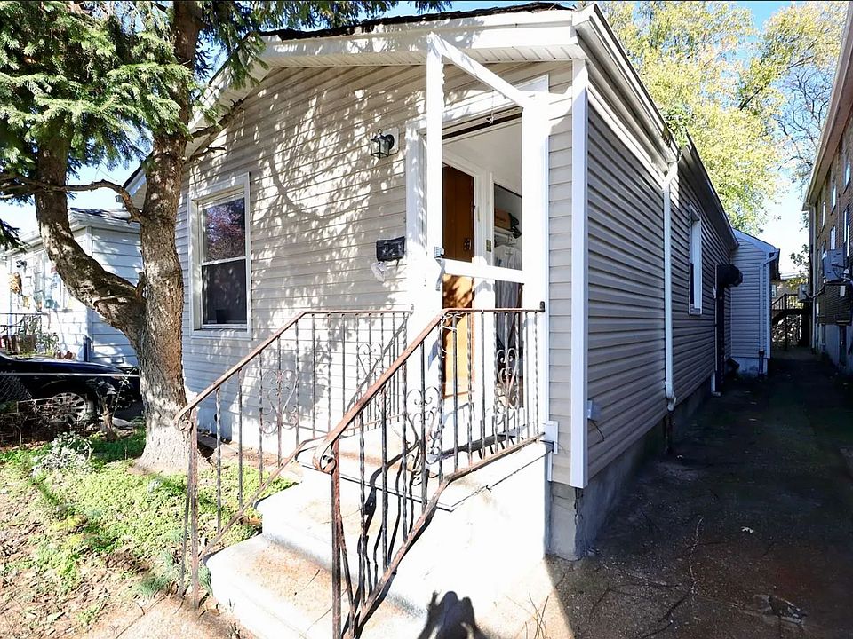 1st image of 1377 E 96th St