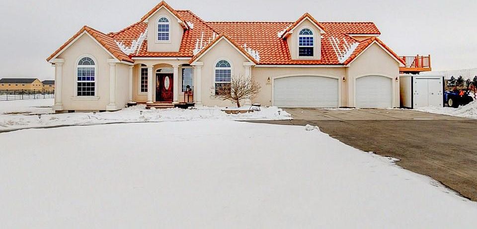 1st image of 2821 S 38th Ave