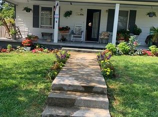 106 Division St, Normandy, TN 37360