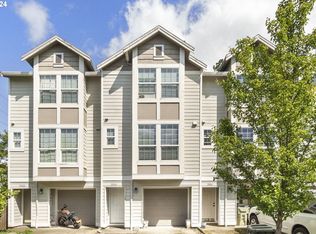 3922 SW 182nd Pl, Beaverton, OR 97078