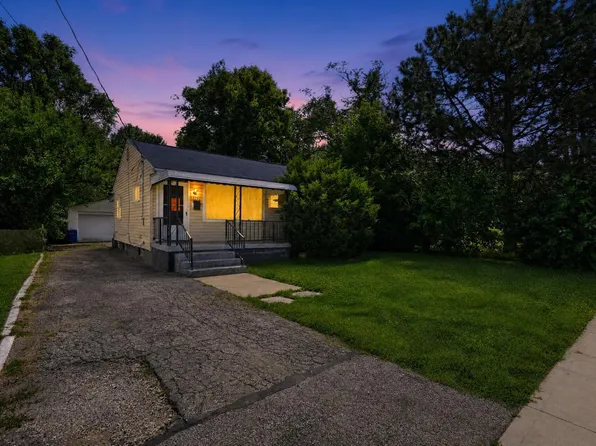 1217 Smith Rd, Columbus, OH 43207