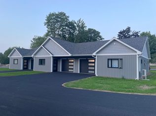 5811 Highway 1, Cambridge, NS B0P1G0