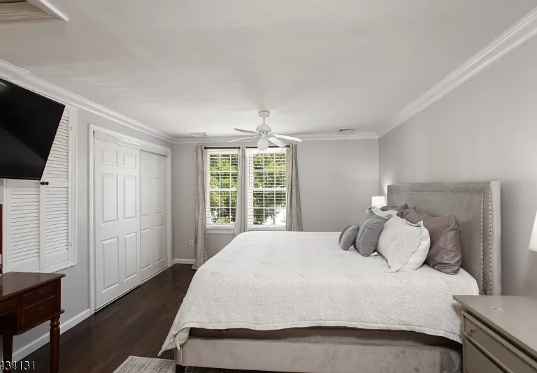 138 Jerome Pl — Photo 13
