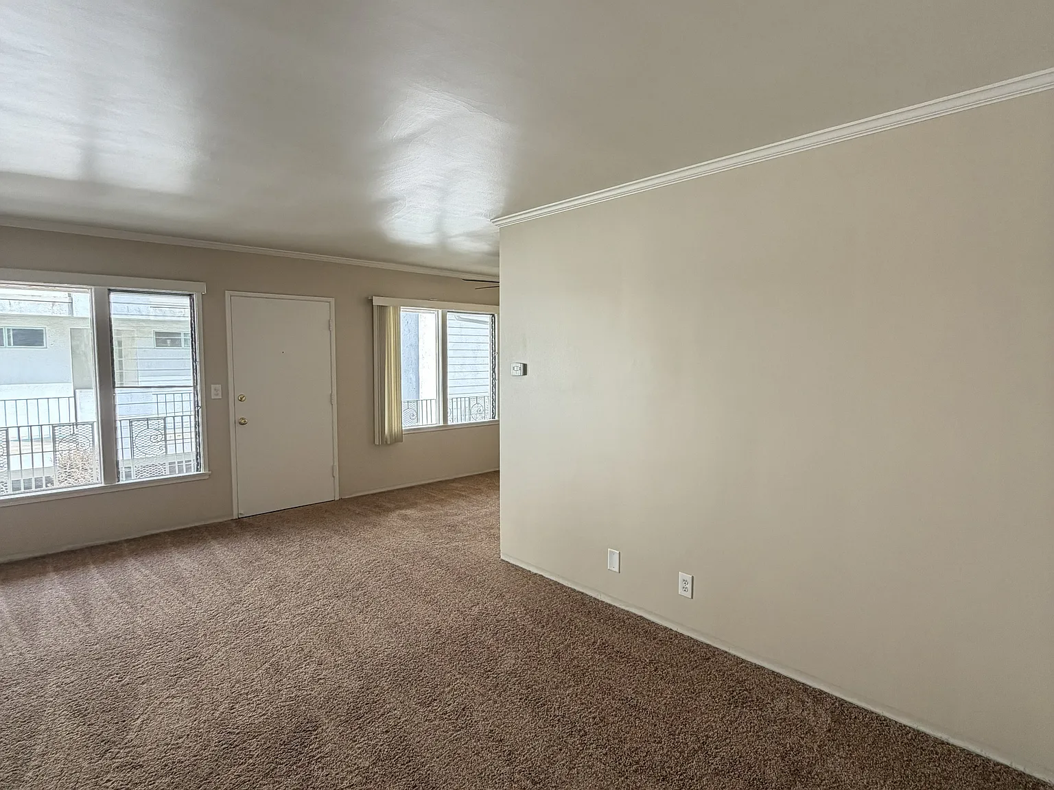 1 bed, $2,700 — Photo 3