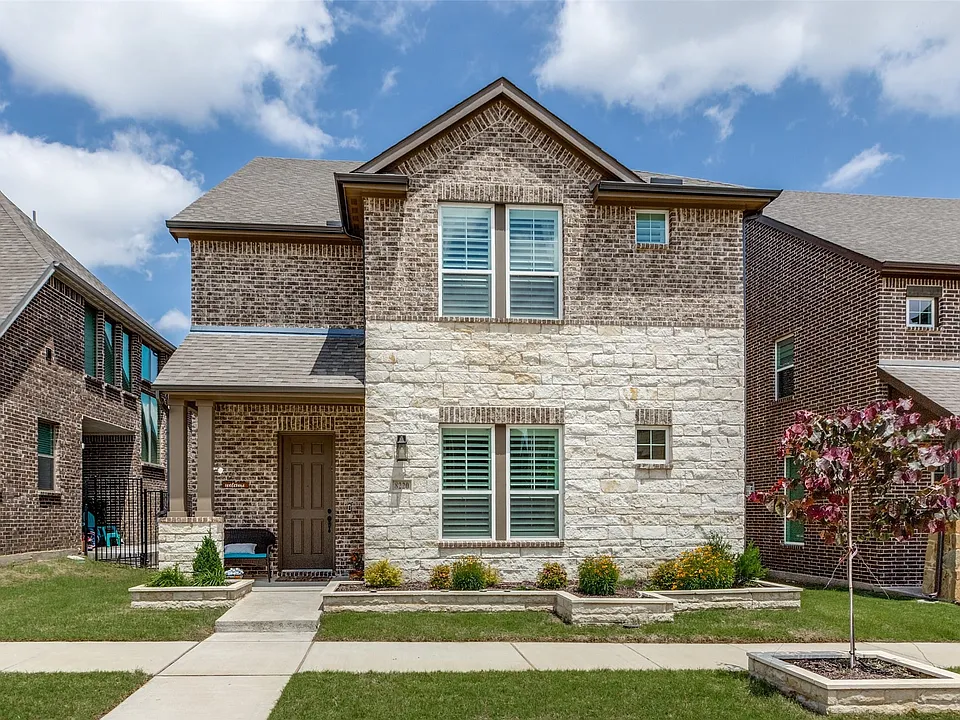 8220 Bethpage Dr