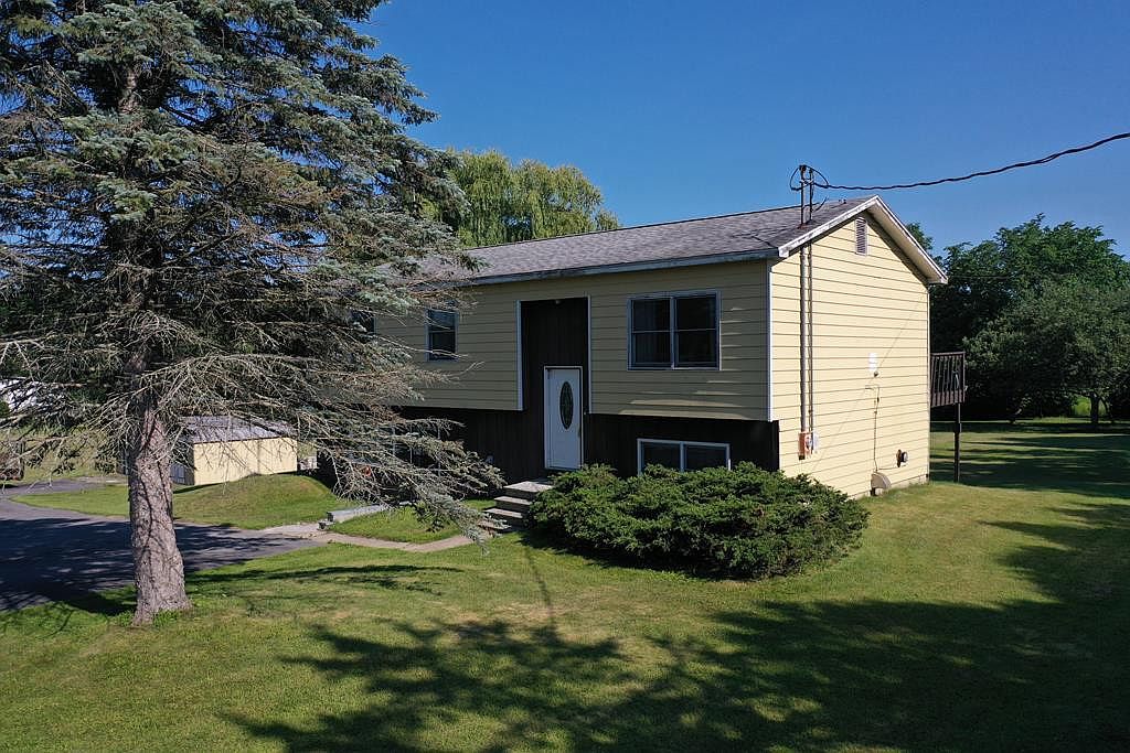 30 Arnold Rd, Plattsburgh, NY 12901 MLS 178954 Zillow