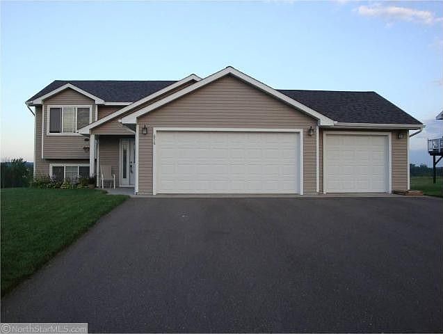 1st image of 656 250th St
