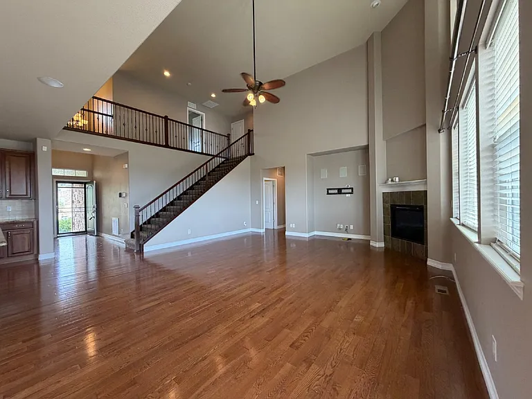 8229 S Country Club Pkwy — Photo 2