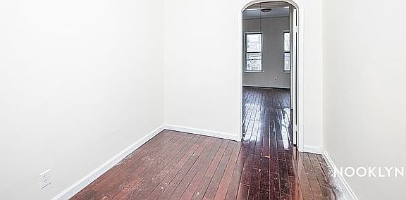 5th image of 65 Wyckoff Ave APT 3L