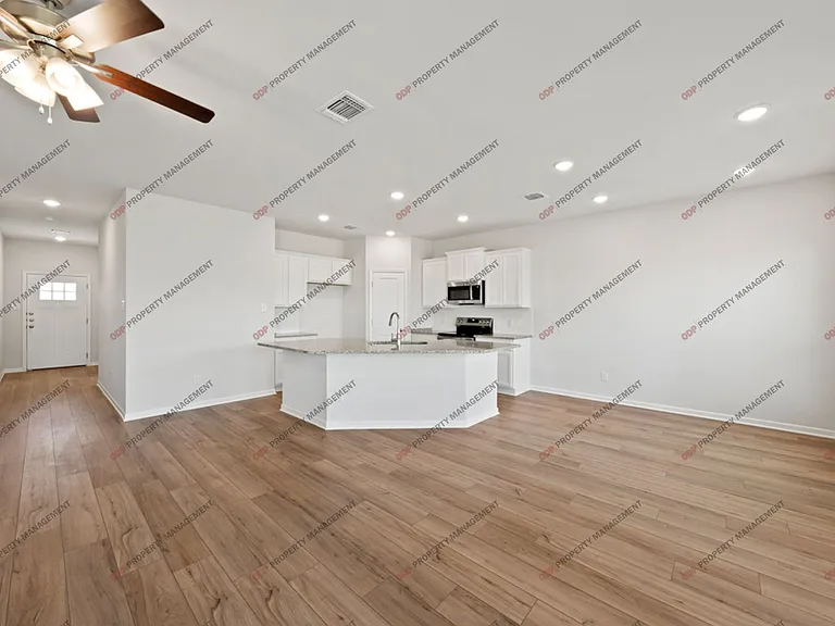 2005 Zabcikville Dr — Photo 13